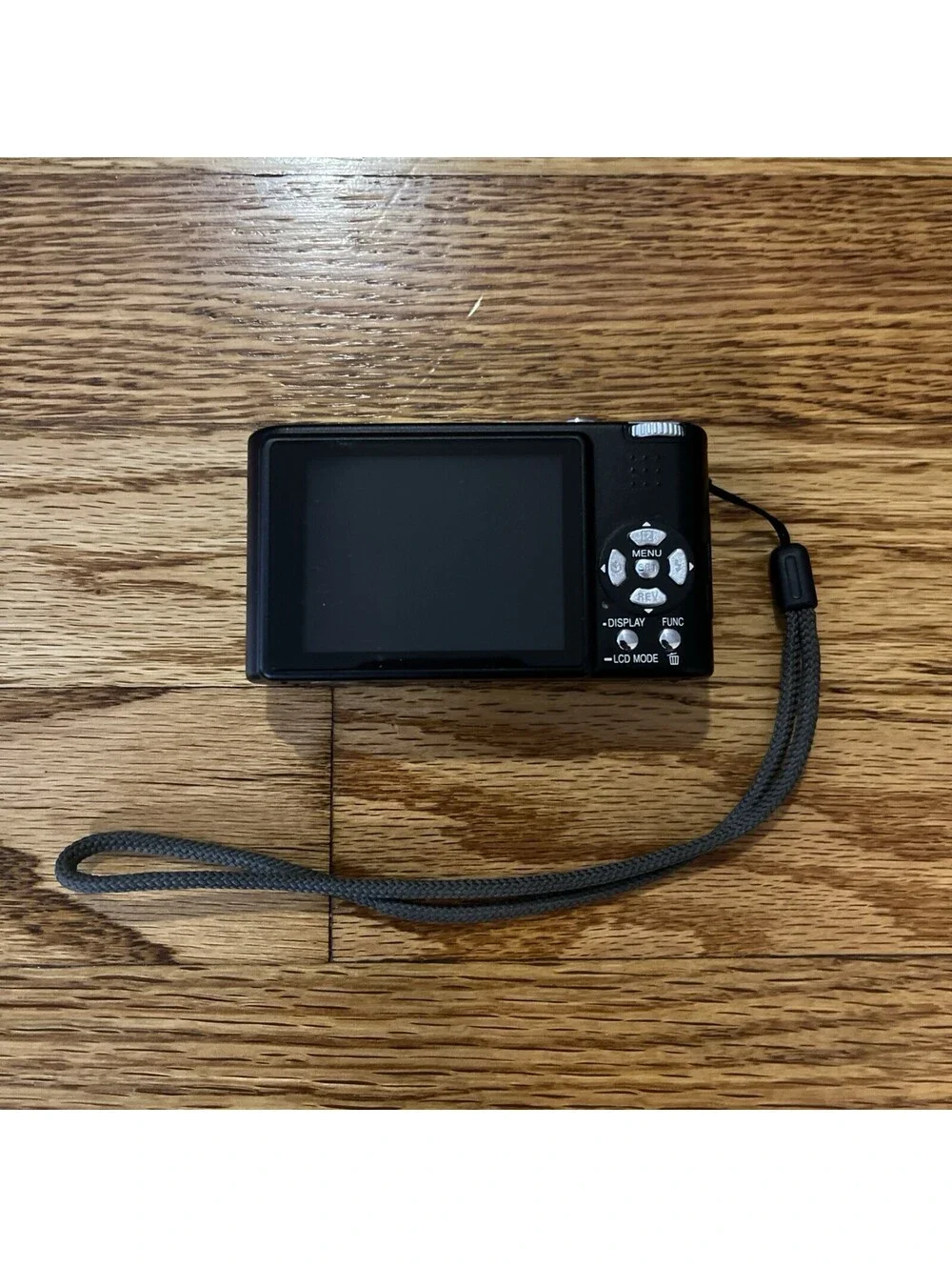 Panasonic Lumix DMC-FX12 7.2MP Digital Camera Powers On Untested Error
